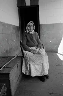 Kally: September 1960 - White Chief with 47 black wives. One