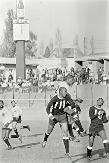 Dribbling: September 20 1970 - Bucs dribbling wizard, Roman Pro
