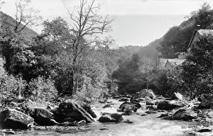 Rockford: Serene River Scene in Rockford