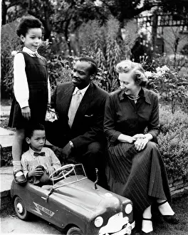 Khama: Seretse Khama