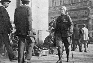 Sandes: Sergeant-Major Flora Sandes