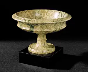 Artefact: Serpentine cup