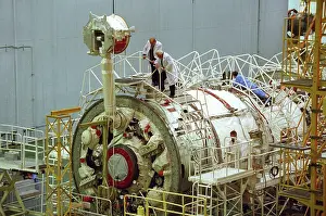 Zvezda: Service Module Zvezda, 1999