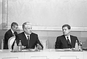 Republics: Session of heads of Soviet republics, 1992
