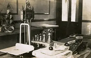 Measurements: A set of Lion scales and weights