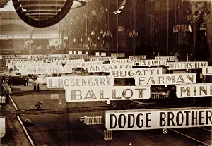 Bugatti: Set-up of an auto show
