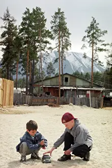 Buryatia: Severomuysk settlement near the BAM, 1999