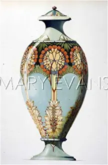 Strikingly: SEVRES POT 1911