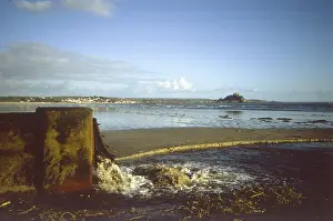 Spewing: SEWAGE OUTFALL