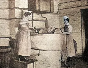 Shaftesbury: Shaftesbury Home, Ealing - Washing