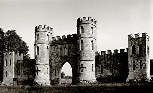 Sham: A Sham Castle / Folly (only a frontage), Bath