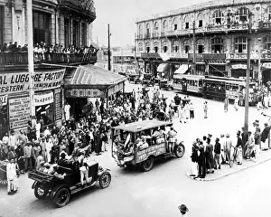 Crossroad: Shanghai in the early 30's
