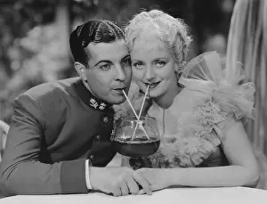 Straws: Sharing a drink