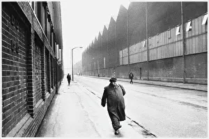 Damp: SHEFFIELD STEELWORKS