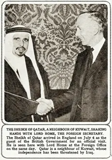 Qatar: Sheikh of Qatar shakes hands Lord Home