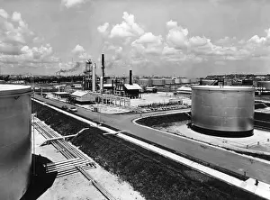 Refine: Shell Oil Refinery in Cuba