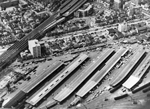 Shimbashi: Shimbashi station in Tokyo