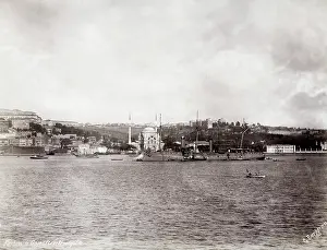 Clad: Ship, Bosphorous, Constantinople, Istanbul, Turkey