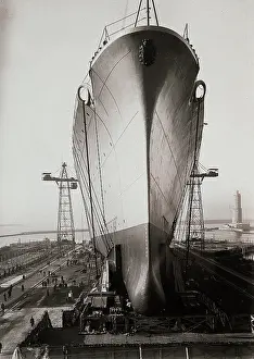 Leghorn: Ship under construction