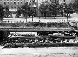 Hugenberg: Ship of the DNVP with canvassing, 1932