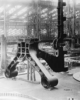 5000: Ship stern in a factory, ca. 1907