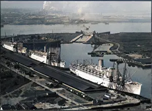 Chitral: SHIPS AT TILBURY DOCKS