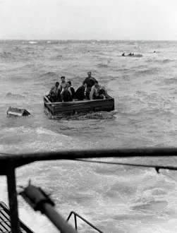 Lifeboat: Shipwrecked allied sailors, 1939