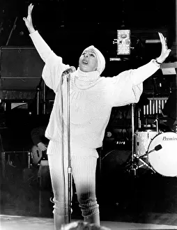 Showbiz: Shirley Bassey