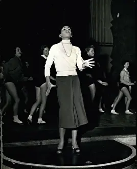Horne: Shirley Bassey, singer, rehearsing for a show