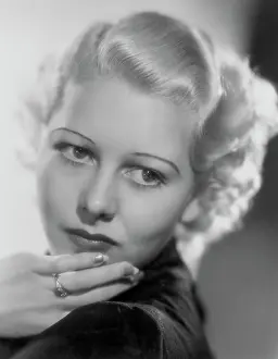 Deane: Shirley Deane - Actress