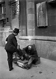 Rubs: Shoeshine boy in Vienna