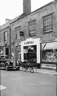 Fruiterer: Shopping in Sherborne