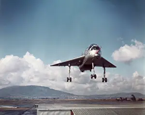 Xg905: Short Sc.1 Vtol Research Prototype Aircraft Hovering