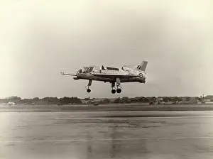Hover: Short SC1 XG905 in the hover
