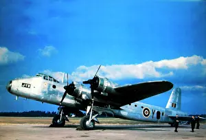 Stirlings: Short Stirling Mk V-replaced by the Lancaster and Halif