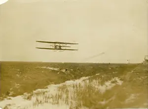 Eastchurch: Short-Wright biplane at Eastchurch in 1909