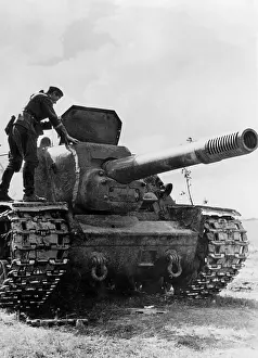 Sowjetunion: Shot down Russian assault gun, 1943