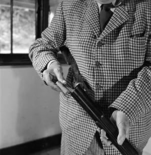 Shotguns: Shotgun