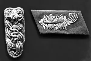 Arzt: Shoulder mark and collar patch of a doctor