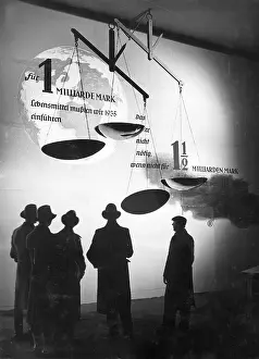 Internally: Showroom of the Green Week in Berlin, 1937