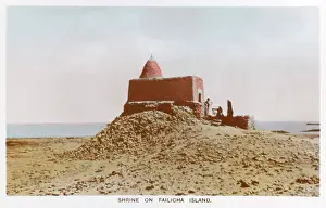 Kuwaiti: Shrine on Failicha Island - Kuwait