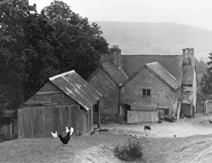Offa: SHROPSHIRE FARMHOUSE