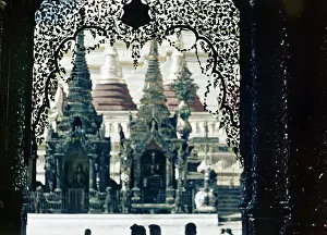 Shwedagon: Shwedagon Pagoda - Rangoon