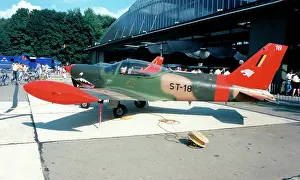 Luchtmacht: Siai-Marchetti SF.260M ST-18