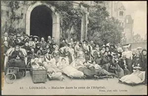 Lourdes: SICK PILGRIMS, LOURDES