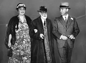 Invaded: Sigmund Freud on his way to exile, 1938