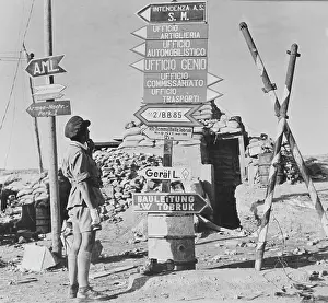 Guidance: Sign posts printed in German and Italian at