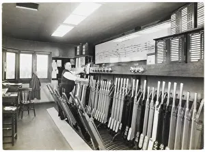 Surbiton: SIGNAL ROOM 1940S