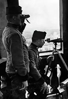 Signallers: Signallers on a watch tower, 1914