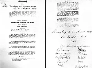 Forming: Signed agreement of the forming of the Weimar